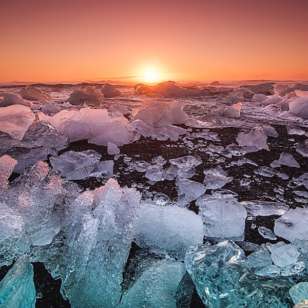 10 reasons to come to Iceland 